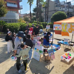 『Soar up 東大阪 』 11月3日【東大阪市熱血取材】東大阪市稲田の「稲田公園」で開催されました第41回地域ふれあいのつどいに行ってきました。